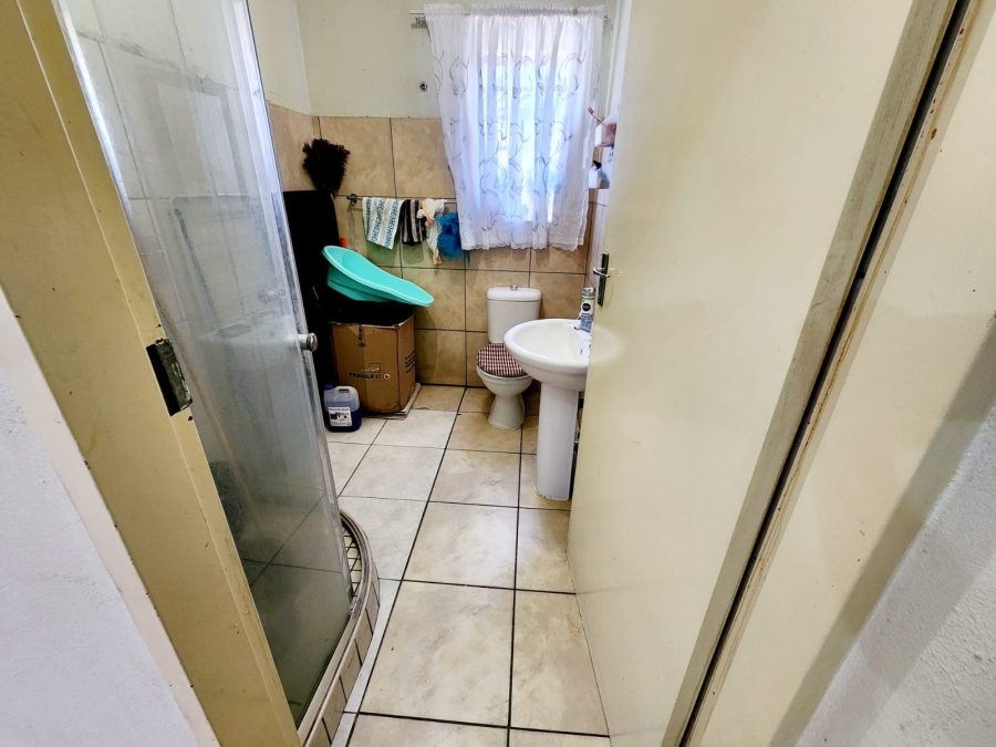 2 Bedroom Property for Sale in Rustenburg Central North West